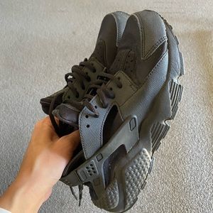 footasylum nike huaraches